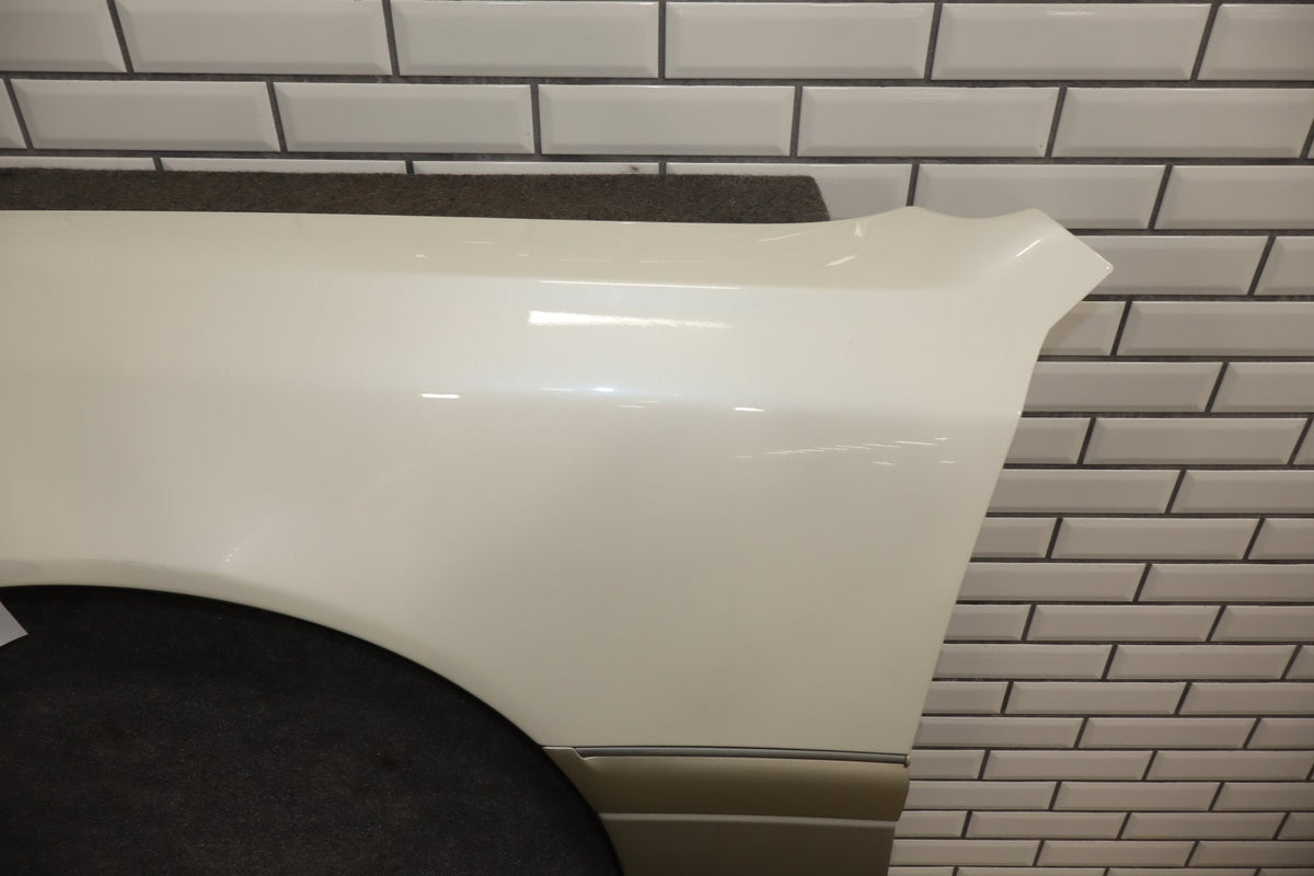 1996 Toyota Crown Left Fender White 2BK OEM JZS151 w Molding