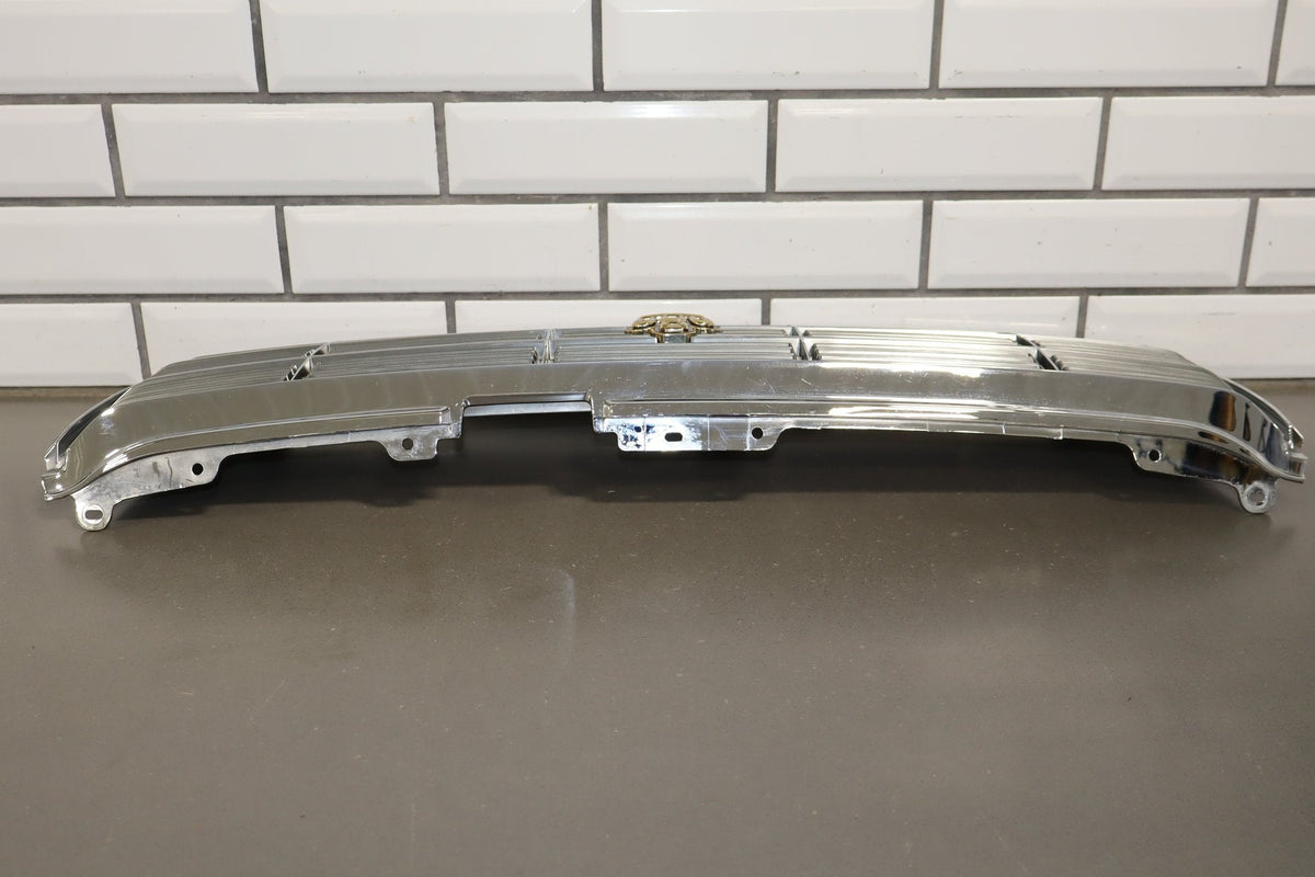 1996 Toyota Crown Royal Grille Chrome Gold Emblem OEM JZS151 JDM