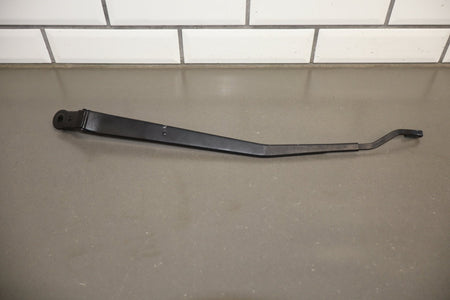 1996 Toyota Crown Wiper Arm Pair LH RH OEM JZS151 No Blades