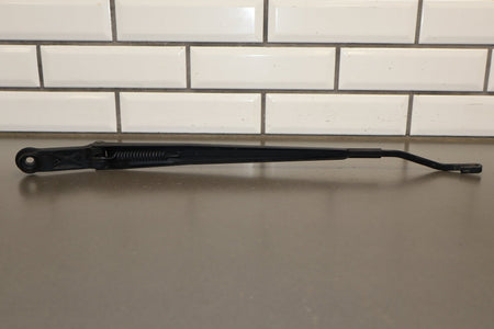 1996 Toyota Crown Wiper Arm Pair LH RH OEM JZS151 No Blades