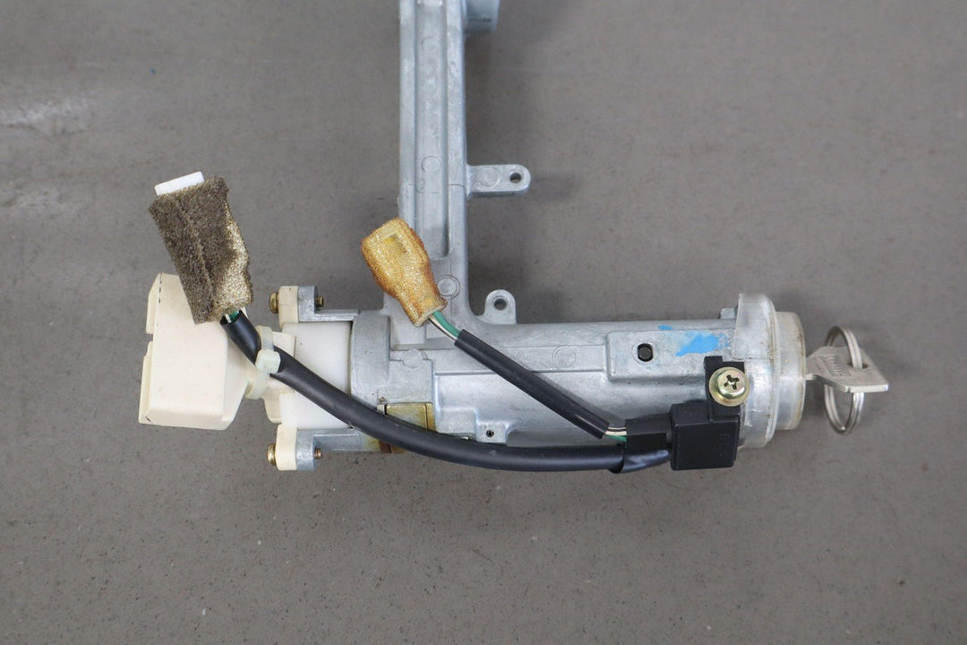 1996 Toyota Estima Previa JDM RHD Ignition Switch with Key Tested