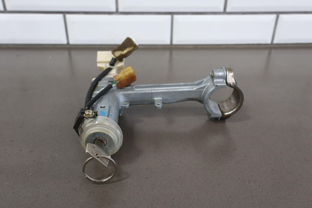 1996 Toyota Estima Previa JDM RHD Ignition Switch with Key Tested
