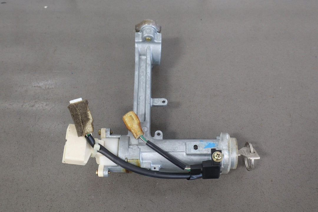 1996 Toyota Estima Previa JDM RHD Ignition Switch with Key Tested