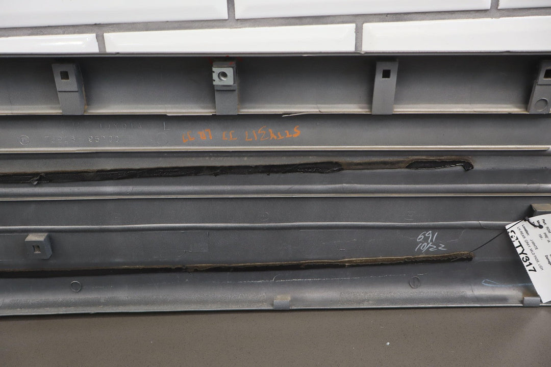 1996 Toyota Estima Previa JDM RHD Left Rear Door Molding Cladding Trim OEM