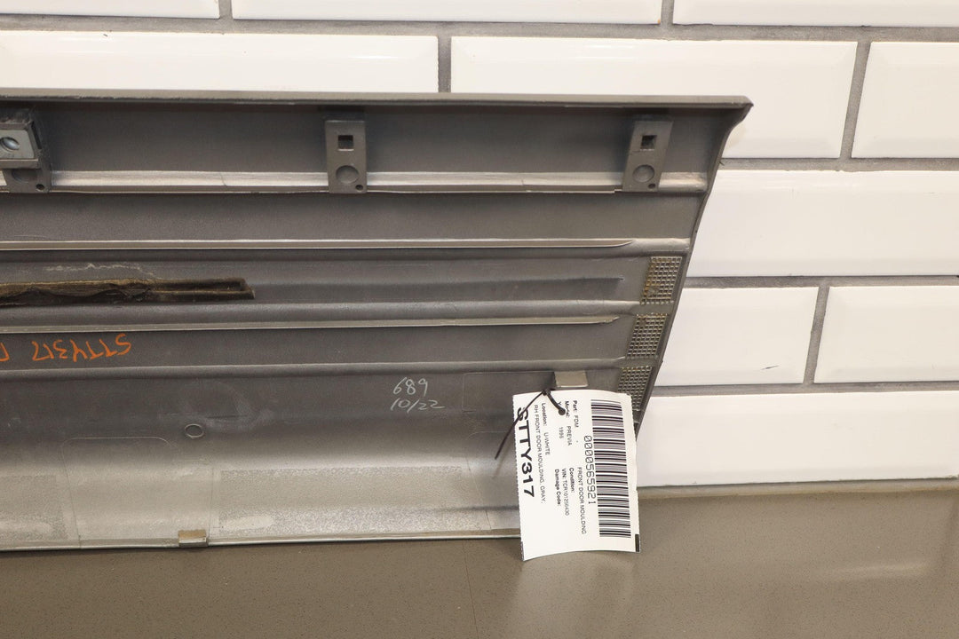 1996 Toyota Estima Previa JDM RHD RH Right Front Door Moulding