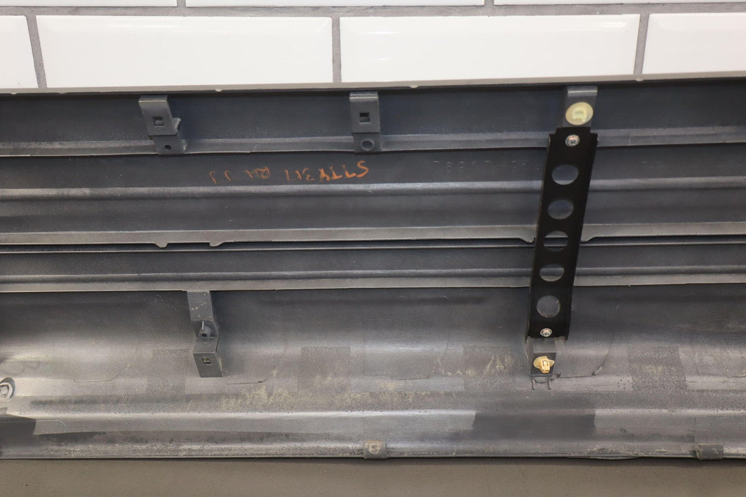 1996 Toyota Estima Previa JDM RHD Right Rear Quarter Panel Molding Trim Gray