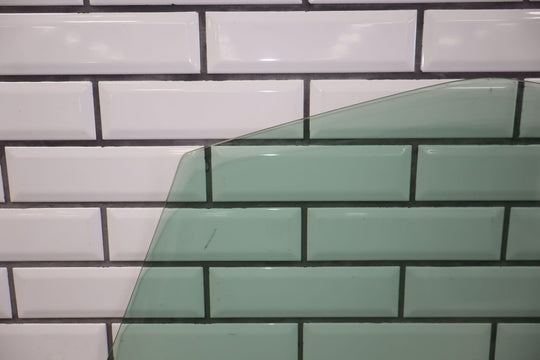 1996 Toyota Estima Previa JDM RHD Right RH Front Door Glass Window OEM