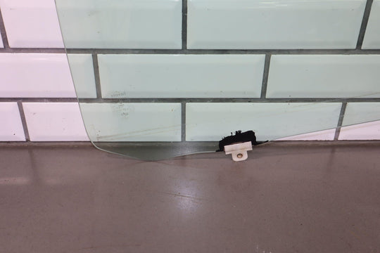 1996 Toyota Estima Previa JDM RHD Right RH Front Door Glass Window OEM