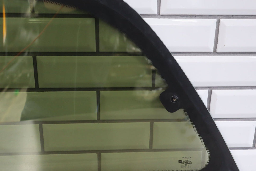 1996 Toyota Previa Right Front Quarter Door Glass Window OEM