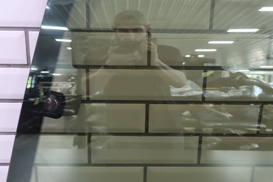 1996 Toyota Previa Right Front Quarter Glass