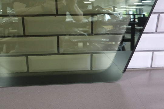 1996 Toyota Previa Right Front Quarter Glass