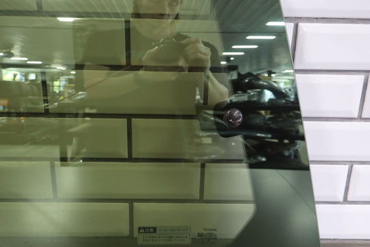 1996 Toyota Previa Right Rear Quarter Glass Window