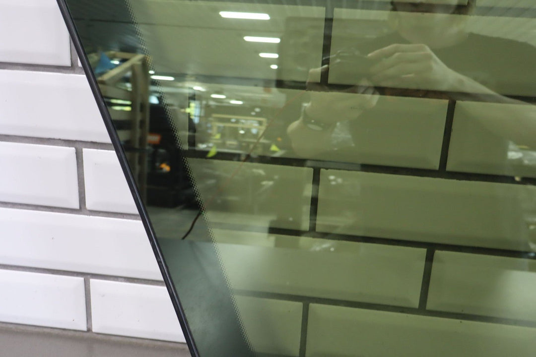 1996 Toyota Previa Right Rear Quarter Glass Window