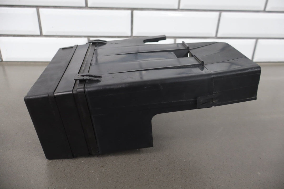 1997 - 1998 Chevrolet Corvette C5 5.7L Engine Fuse Box 15319557
