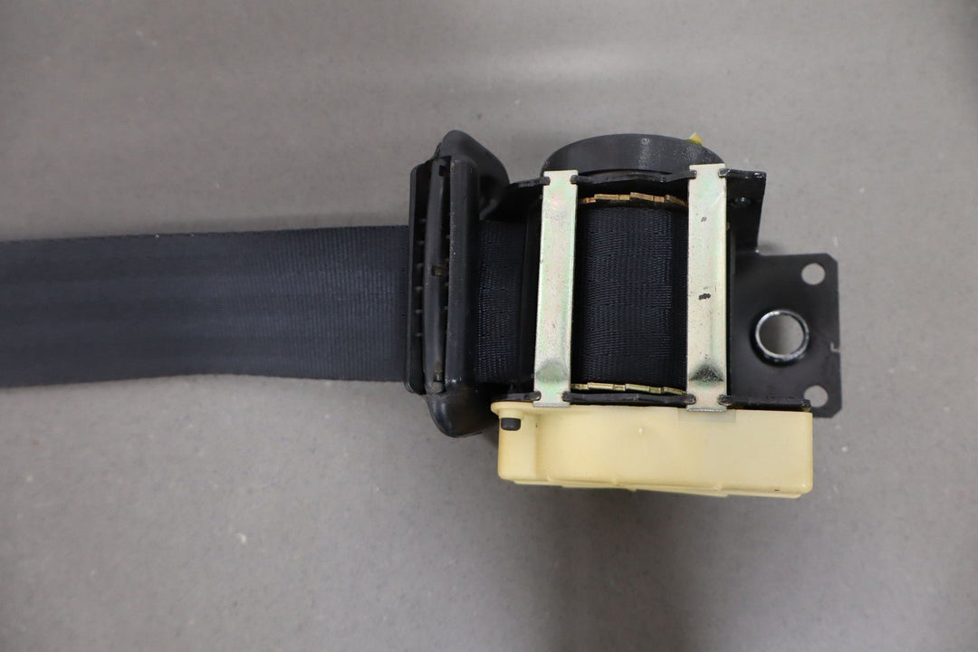 1997 - 1999 C5 Corvette Coupe Passenger Right Seat Belt Retractor