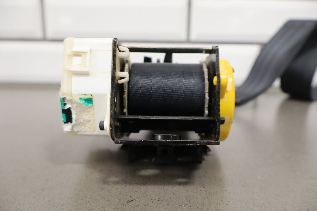 1997 - 1999 C5 Corvette Coupe Passenger Right Seat Belt Retractor