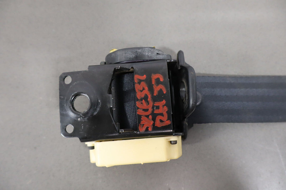 1997 - 1999 C5 Corvette Coupe Passenger Right Seat Belt Retractor