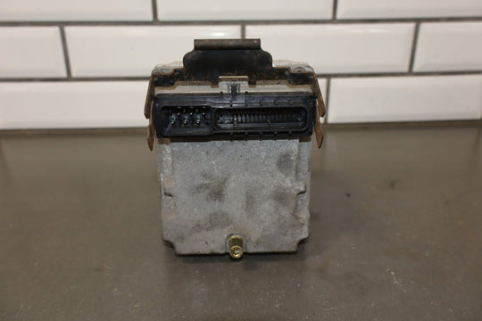 1997 - 1999 Chevrolet Corvette ABS Brake Unit 09376711 OEM