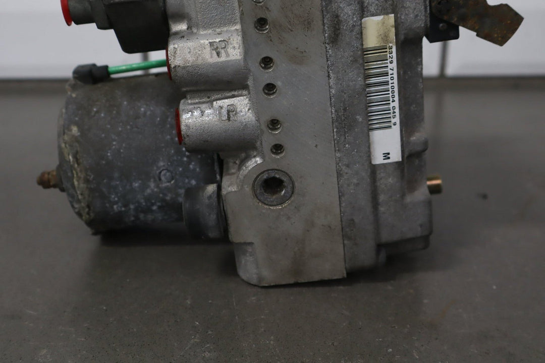 1997 - 1999 Chevrolet Corvette ABS Brake Unit 09376711 OEM