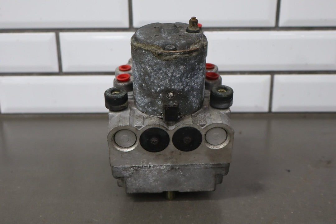 1997 - 1999 Chevrolet Corvette ABS Brake Unit 09376711 OEM