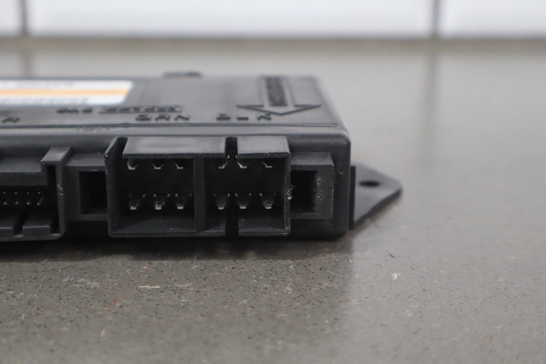 1997 - 1999 Chevrolet Corvette C5 Driver Door Control Module 09352881
