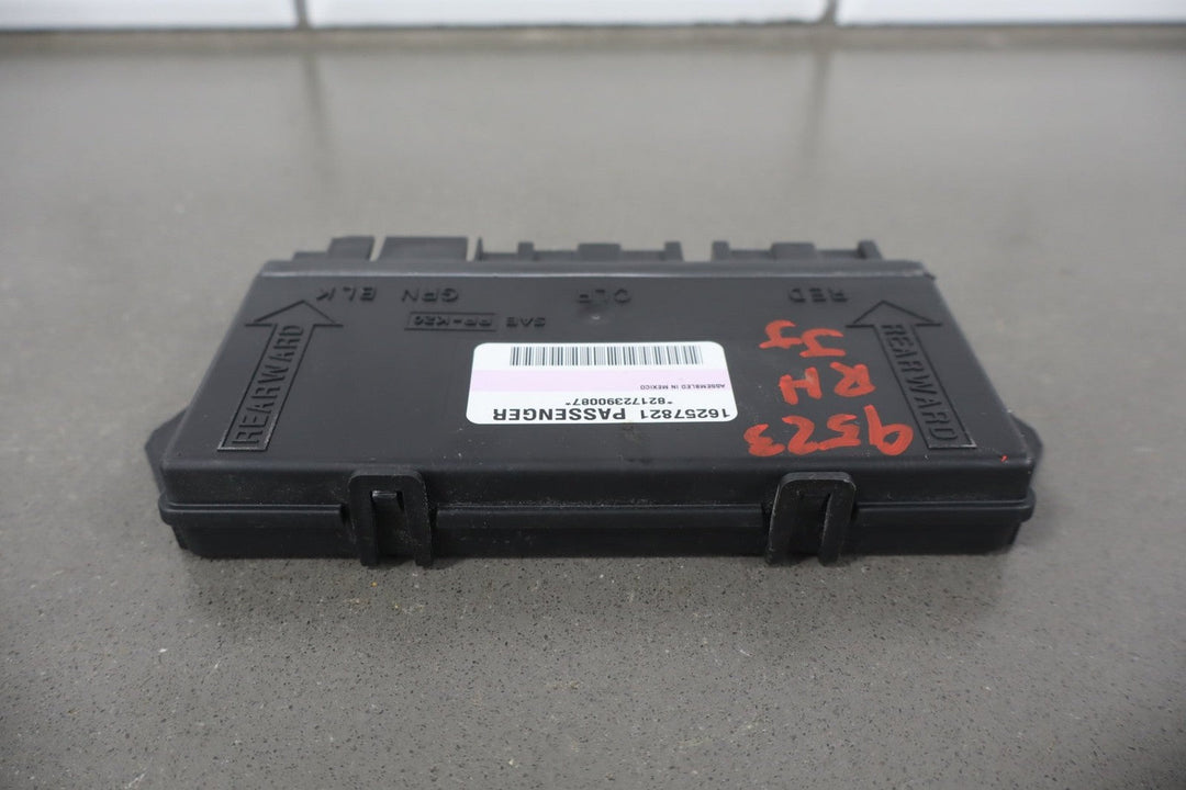 1997 - 1999 Chevrolet Corvette C5 Passenger Door Control Module 09352891