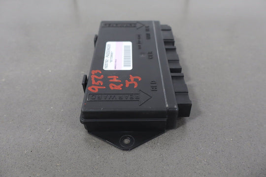 1997 - 1999 Chevrolet Corvette C5 Passenger Door Control Module 09352891