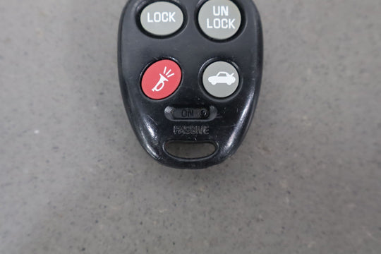 1997 - 2000 C5 Corvette Base Model OEM Single (1) Remote Key FOB *Cracked*