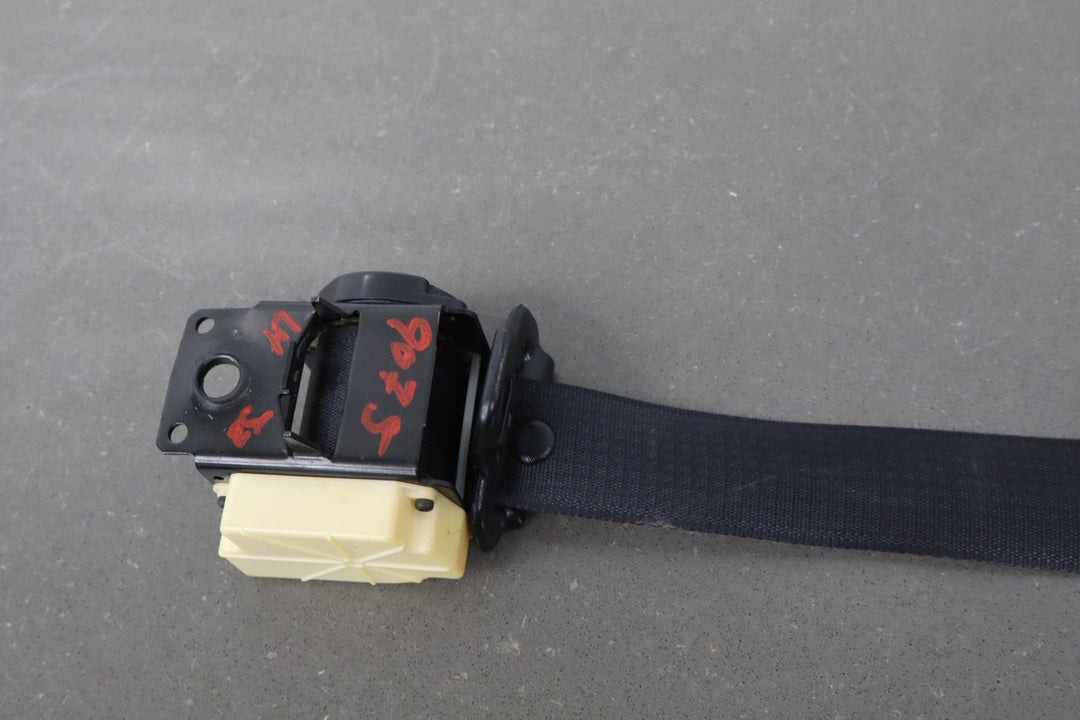 1997 - 2000 Chevrolet Corvette C5 Coupe Driver Seat Belt Retractor Black 88893509