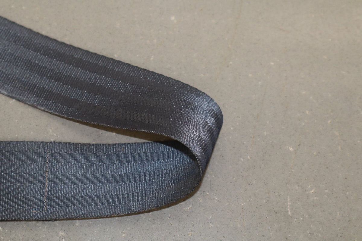 1997-2000 Chevrolet Corvette C5 Coupe Driver Seat Belt Retractor Black 88893509