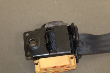 1997-2000 Chevrolet Corvette C5 Coupe Driver Seat Belt Retractor Black 88893509