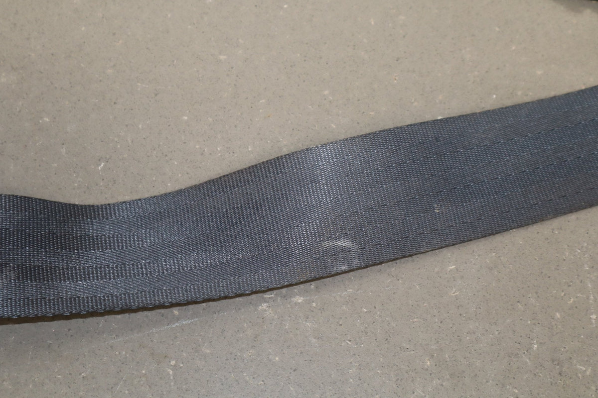 1997-2000 Chevrolet Corvette C5 Coupe Driver Seat Belt Retractor Black 88893509