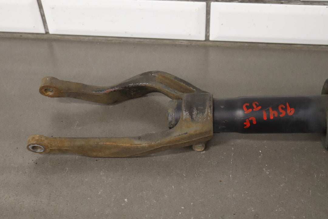 1997 - 2001 Honda CR - V Pair of Front OEM Struts with Forks Left/Right