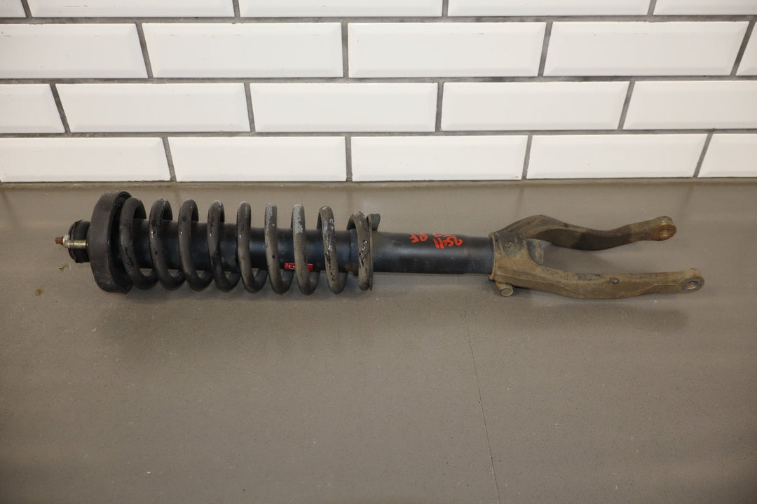 1997 - 2001 Honda CR - V Pair of Front OEM Struts with Forks Left/Right