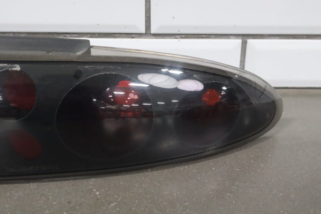 1997 - 2002 Chevrolet Camaro Aftermarket Tail Light Set