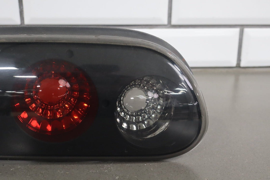 1997 - 2002 Chevrolet Camaro Aftermarket Tail Light Set