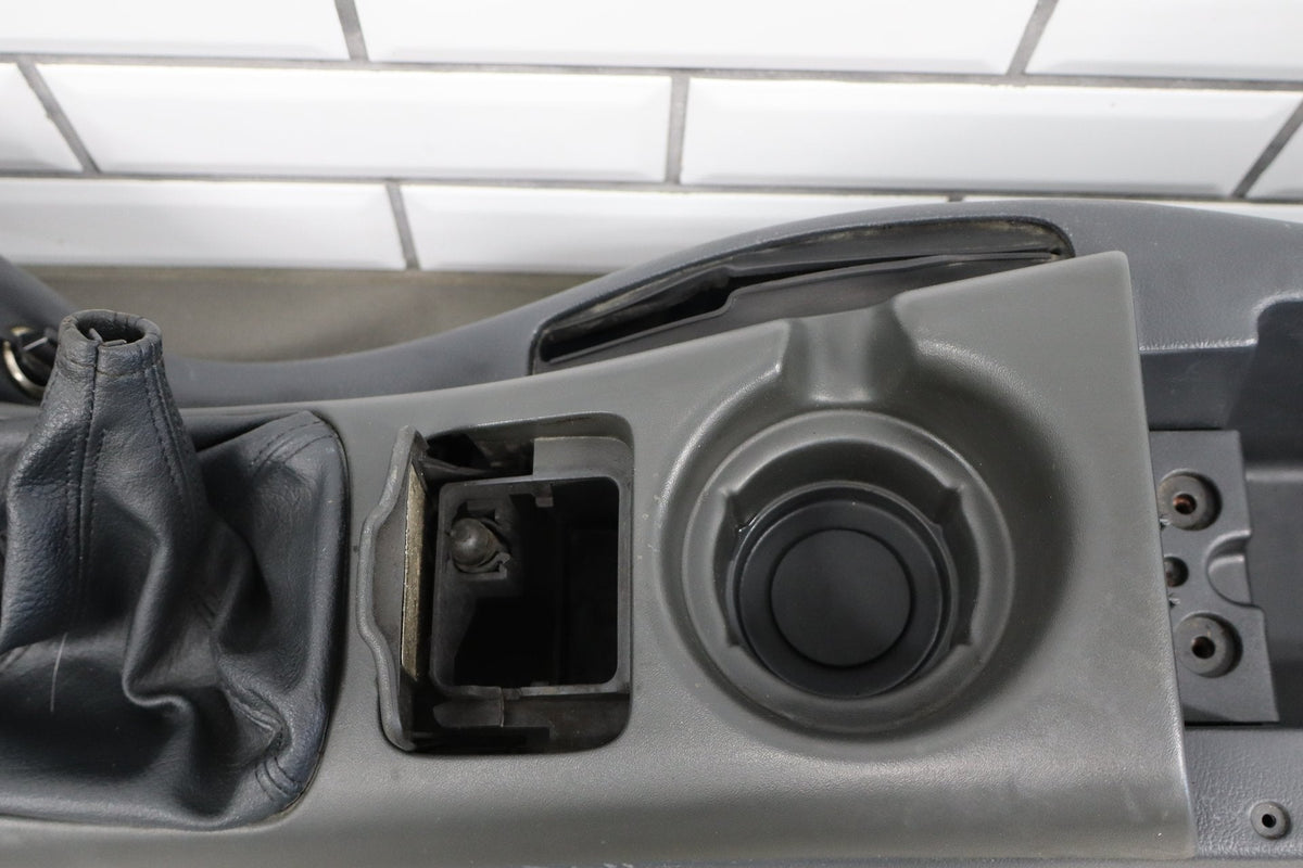 1997-2002 Chevrolet Camaro Manual Transmission Centre Console