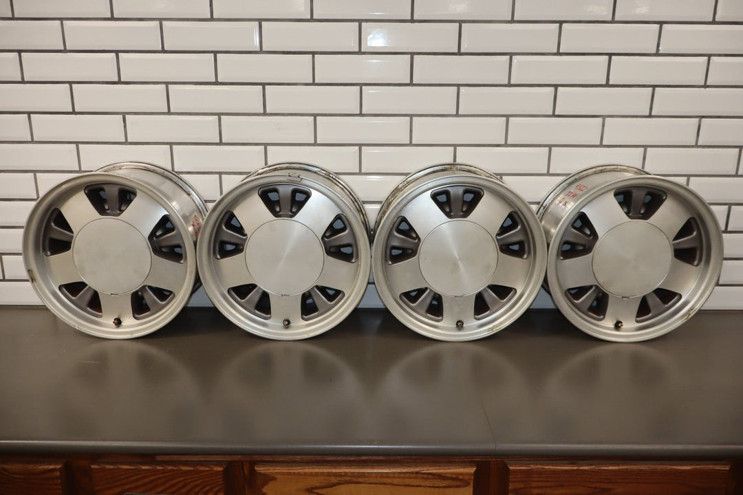 1997 - 2002 GMC Savana Chevrolet Express Van 15x7 Aluminum Wheel Set 9591783