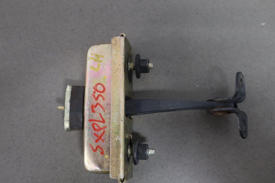 1997 - 2002 Plymouth Chrysler Prowler Left Driver Door Check Limiter