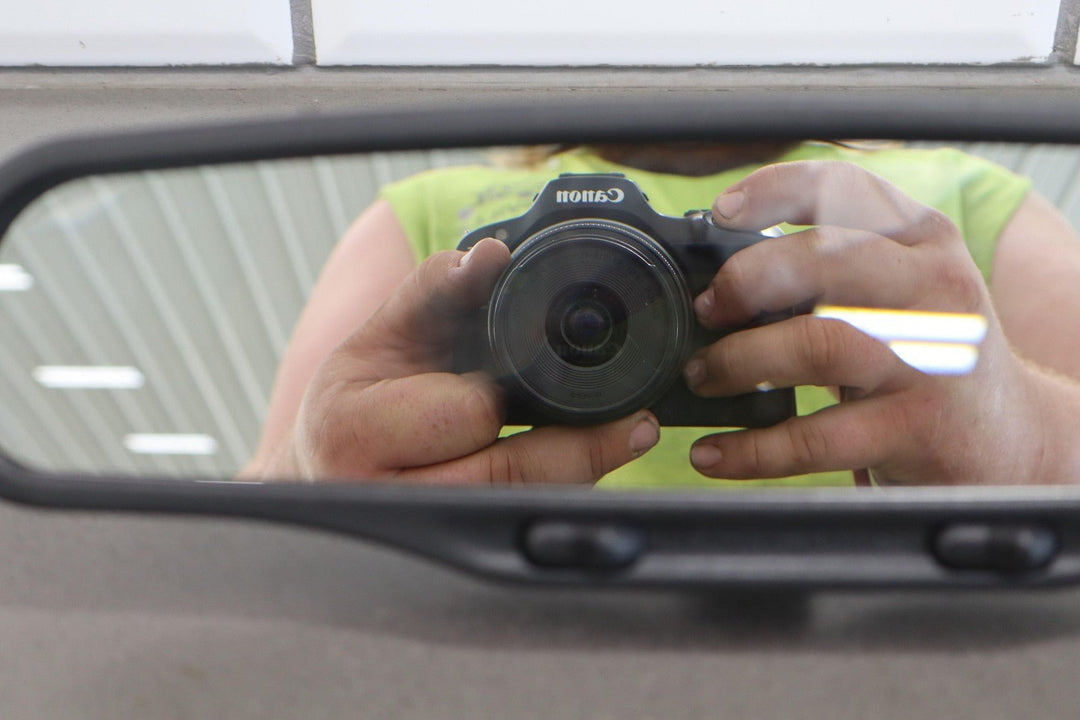 1997 - 2002 Plymouth Chrysler Prowler Manual Dimming Rear View Mirror