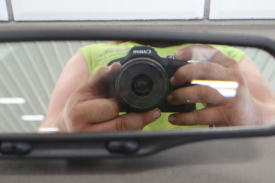 1997 - 2002 Plymouth Chrysler Prowler Manual Dimming Rear View Mirror