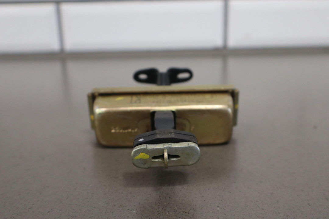 1997 - 2002 Plymouth Chrysler Prowler Right Passenger Door Check Limiter