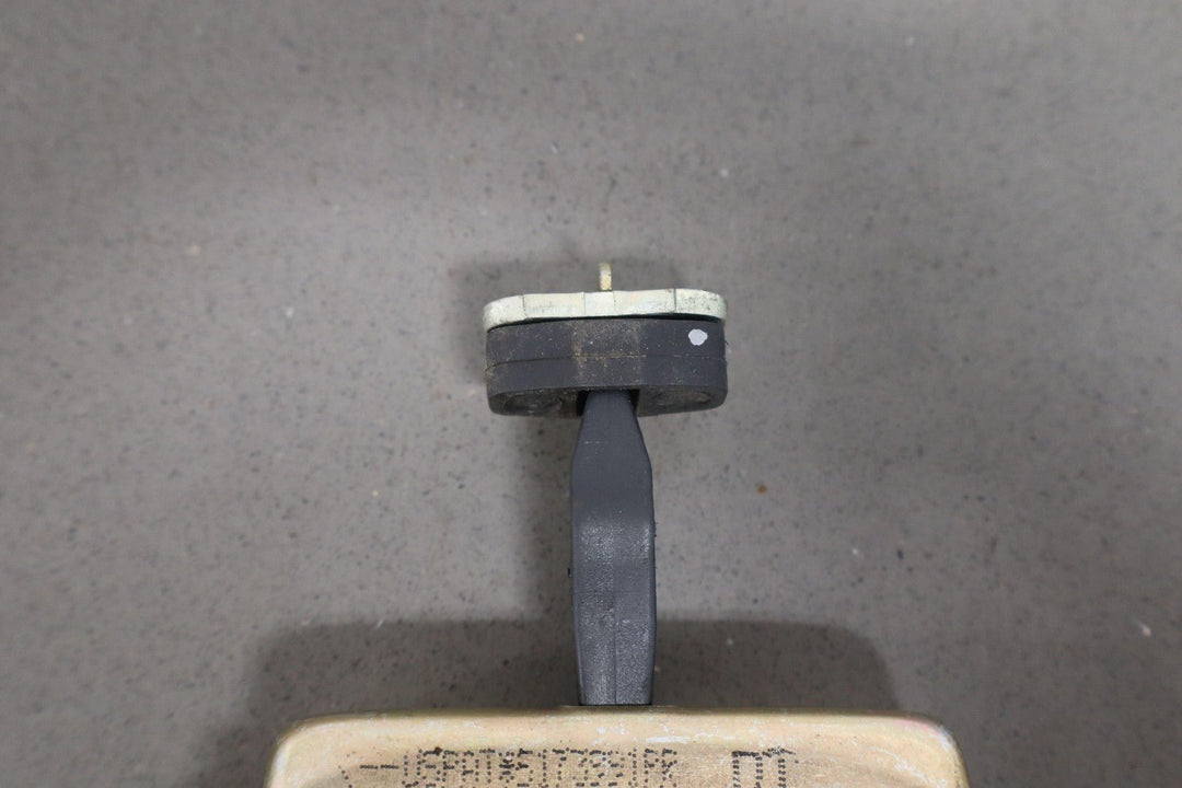 1997 - 2002 Plymouth Chrysler Prowler Right Passenger Door Check Limiter