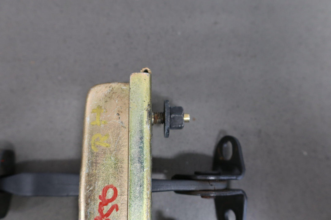 1997 - 2002 Plymouth Chrysler Prowler Right Passenger Door Check Limiter