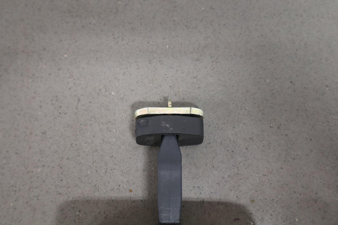 1997 - 2002 Plymouth Chrysler Prowler Right Passenger Door Check Limiter