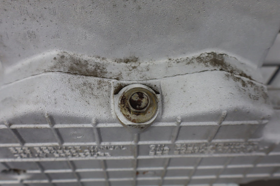 1997 - 2004 C5 Corvette 5.7L V8 LS1 Batwing Gullwing Oil Pan W/Pickup & Tray OEM