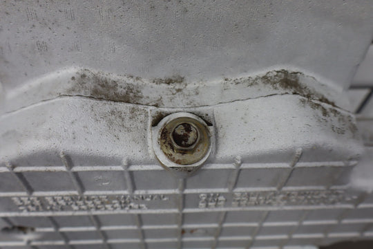 1997 - 2004 C5 Corvette 5.7L V8 LS1 Batwing Gullwing Oil Pan W/Pickup & Tray OEM