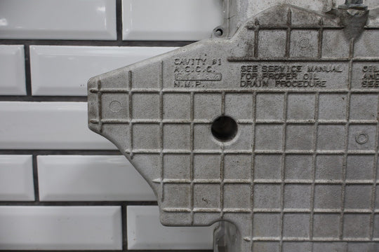 1997 - 2004 C5 Corvette 5.7L V8 LS1 Batwing Gullwing Oil Pan W/Pickup & Tray OEM