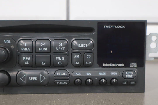 1997 - 2004 C5 Corvette AM - FM - CD Radio Player OPT UN0 *Cracked Knob*