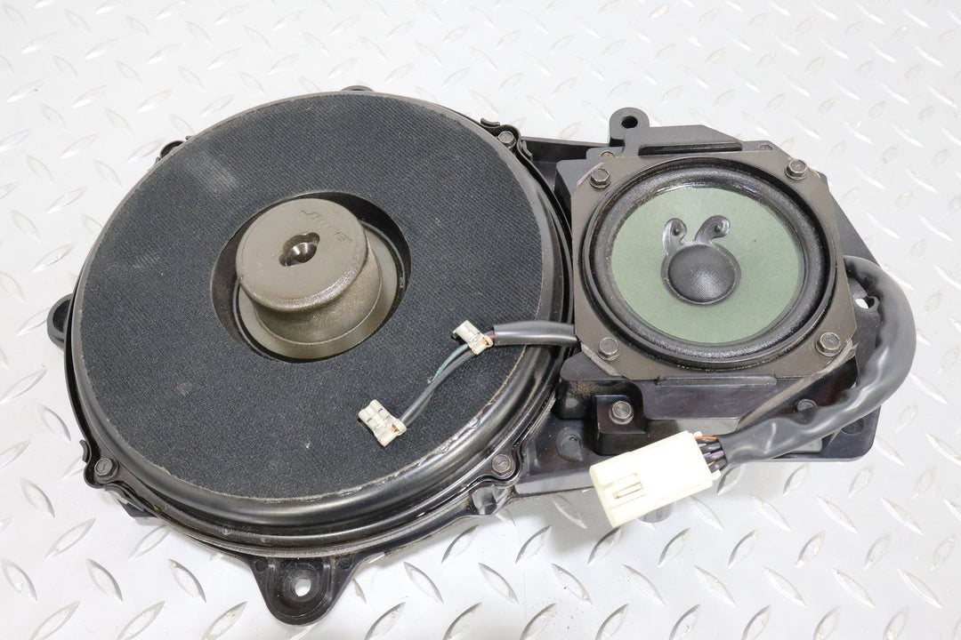 1997 - 2004 C5 Corvette Base Model Pair of LH&RH Bose Door Speakers OEM